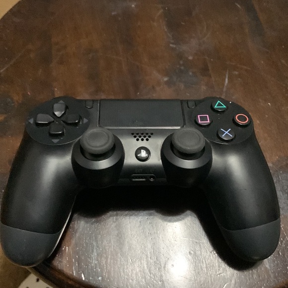 PS4 controller - Picture 3 of 4